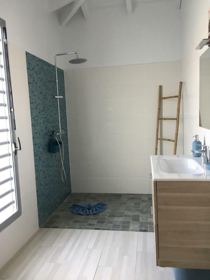 Residence Eden Ocean Avec Vue Mer Сен Франсоа Екстериор снимка